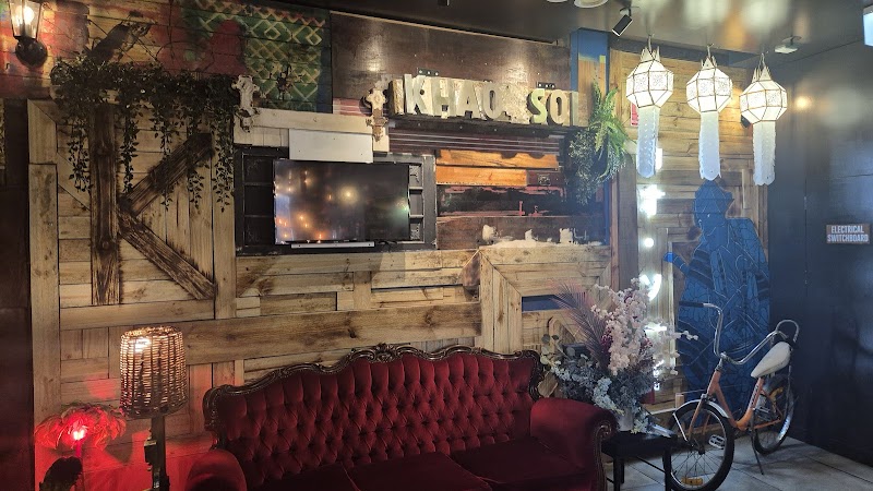 K H A O • S O I - カ オ • ソ ー イ