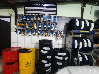 Foto de Auto Mecânica Pequeno