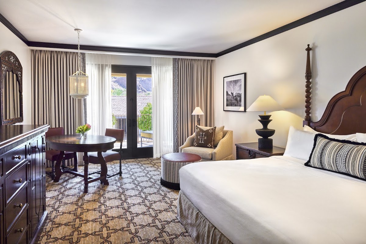 Omni Scottsdale Resort & Spa at Montelucia, dog-friendly hotel