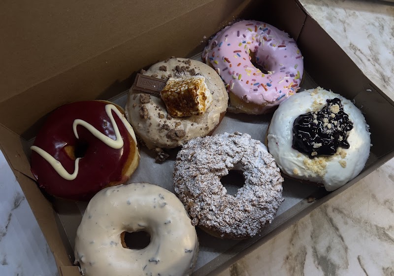 SuzyQ Doughnuts Hintonburg photo 3