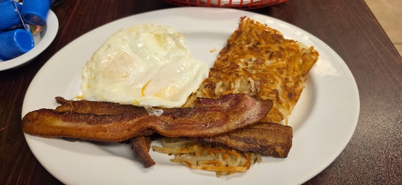 Bacon Breakfast Cafe photo 3