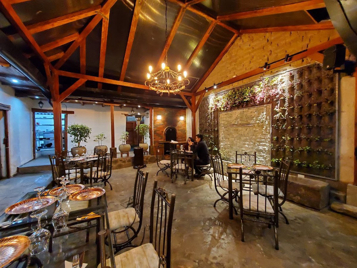 RESTAURANTE LEÑA QUITEÑA SAN MARCOS in quito