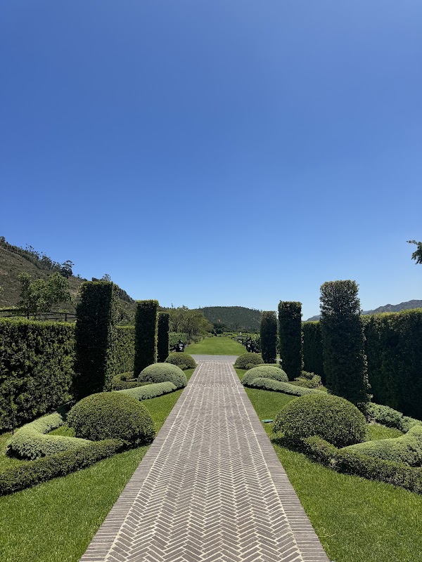 Leeu Passant Winery