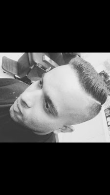 HEADMASTER BARBERSHOP photo 2