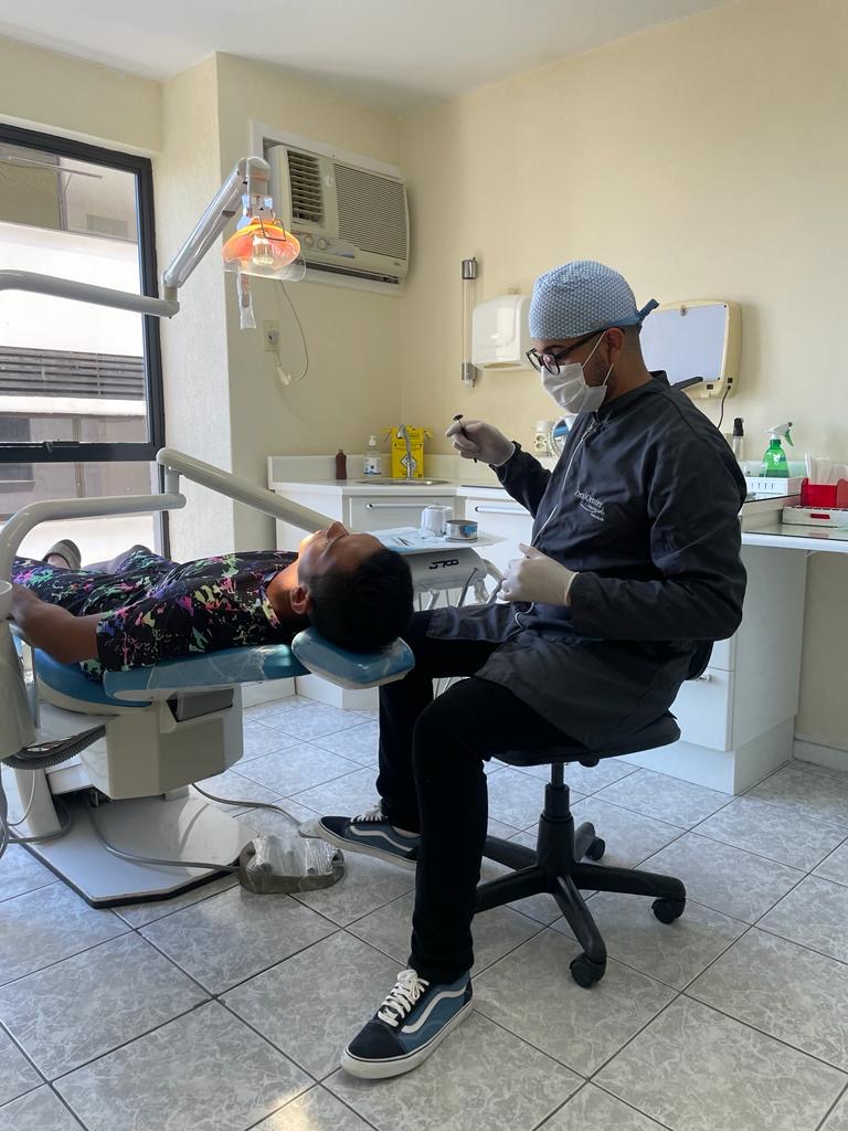 DENTISTA 24HS/ Clínica odontológica/ Urgência odontológica/ dentista Florianópolis/ consultório odontológico. - foto 4