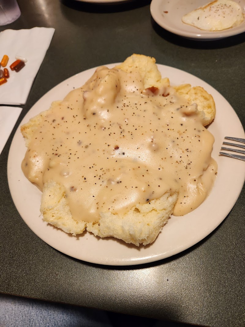 Flo's Farmhouse Cafe photo 4