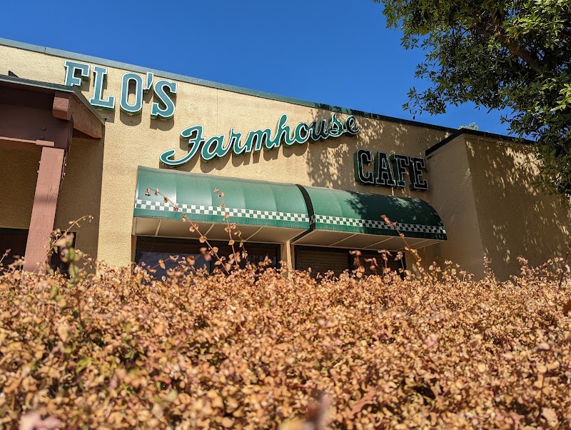 Flo's Farmhouse Cafe photo 1