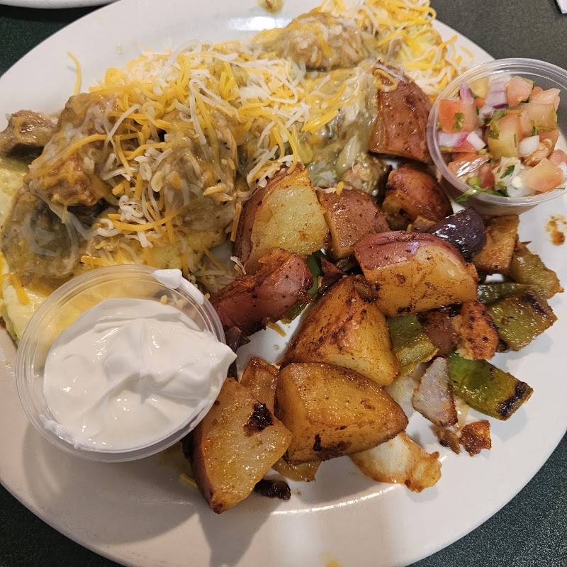 Flo's Farmhouse Cafe photo 3
