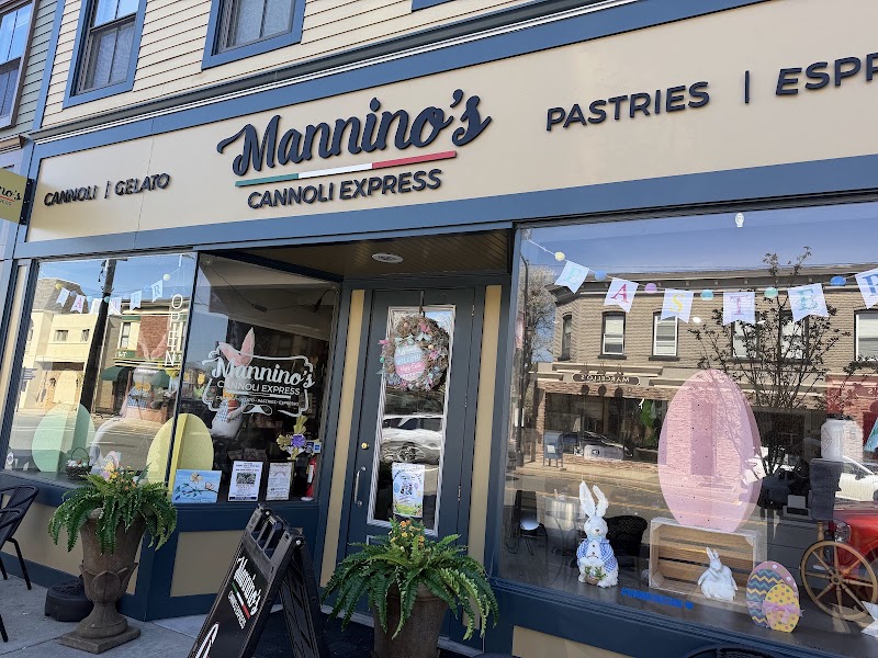 Mannino’s Cannoli Express photo 4