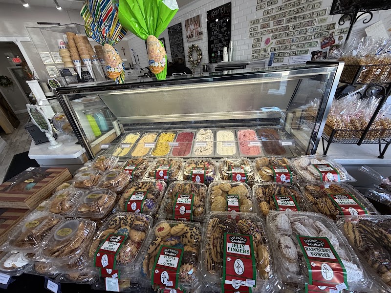 Mannino’s Cannoli Express photo 1