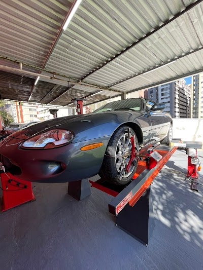 Foto de Log7 Auto Center & Borracharia
