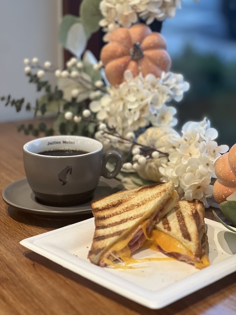 Kokee Tea Cafe photo 2