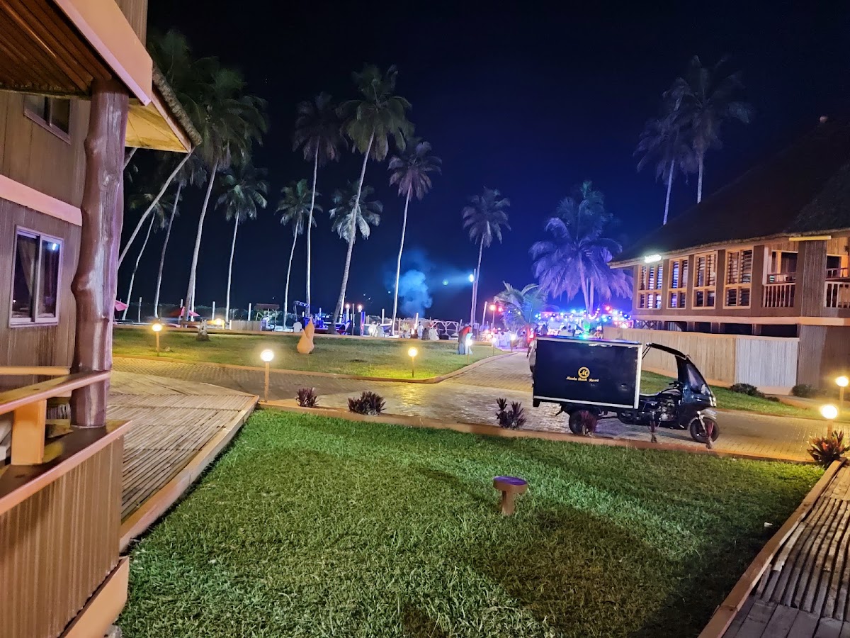 Maaha Beach Resort