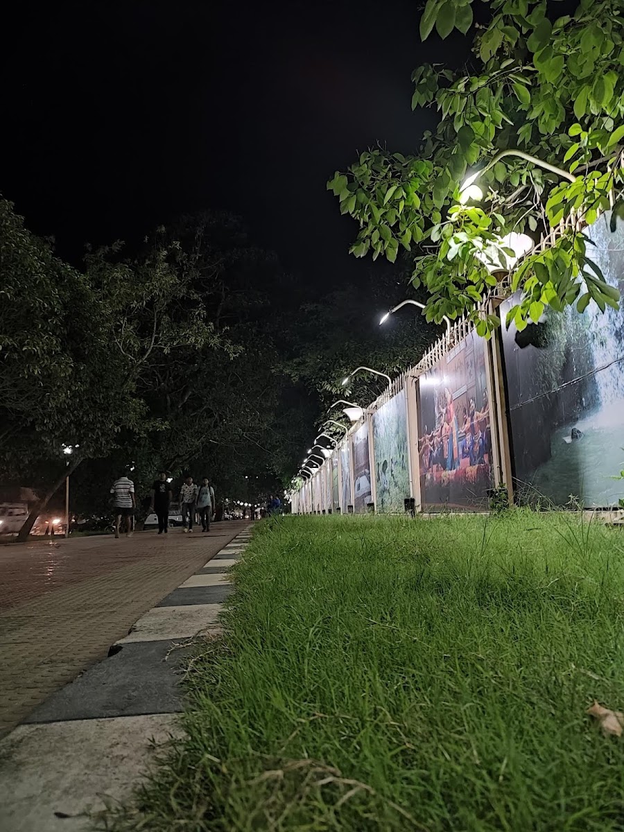 Walking / Jogging pathway Google photo 5