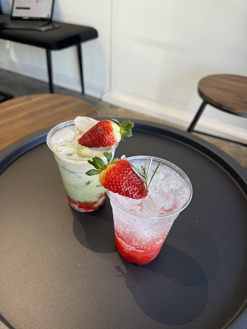 Nom Coffee Room photo 7