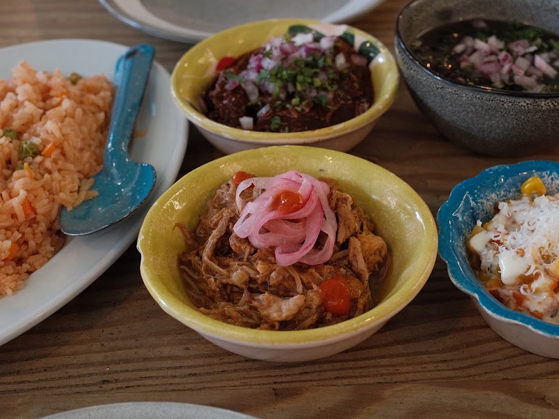 La Popular Taqueria photo 9