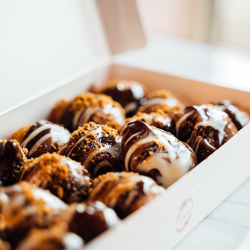 Lilys Chocolate & Coffee photo 2