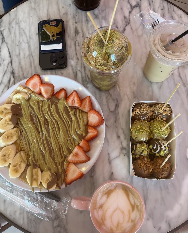 Lilys Chocolate & Coffee photo 3