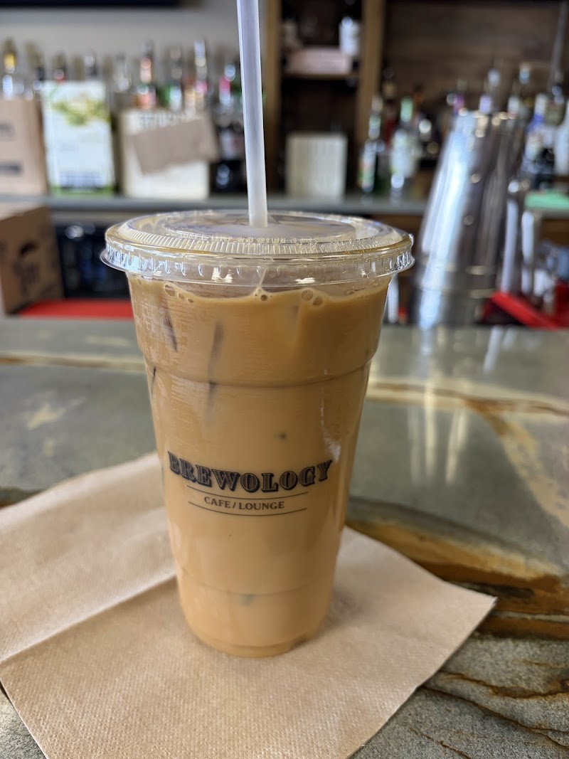 Brewology Cafe/Lounge photo 4