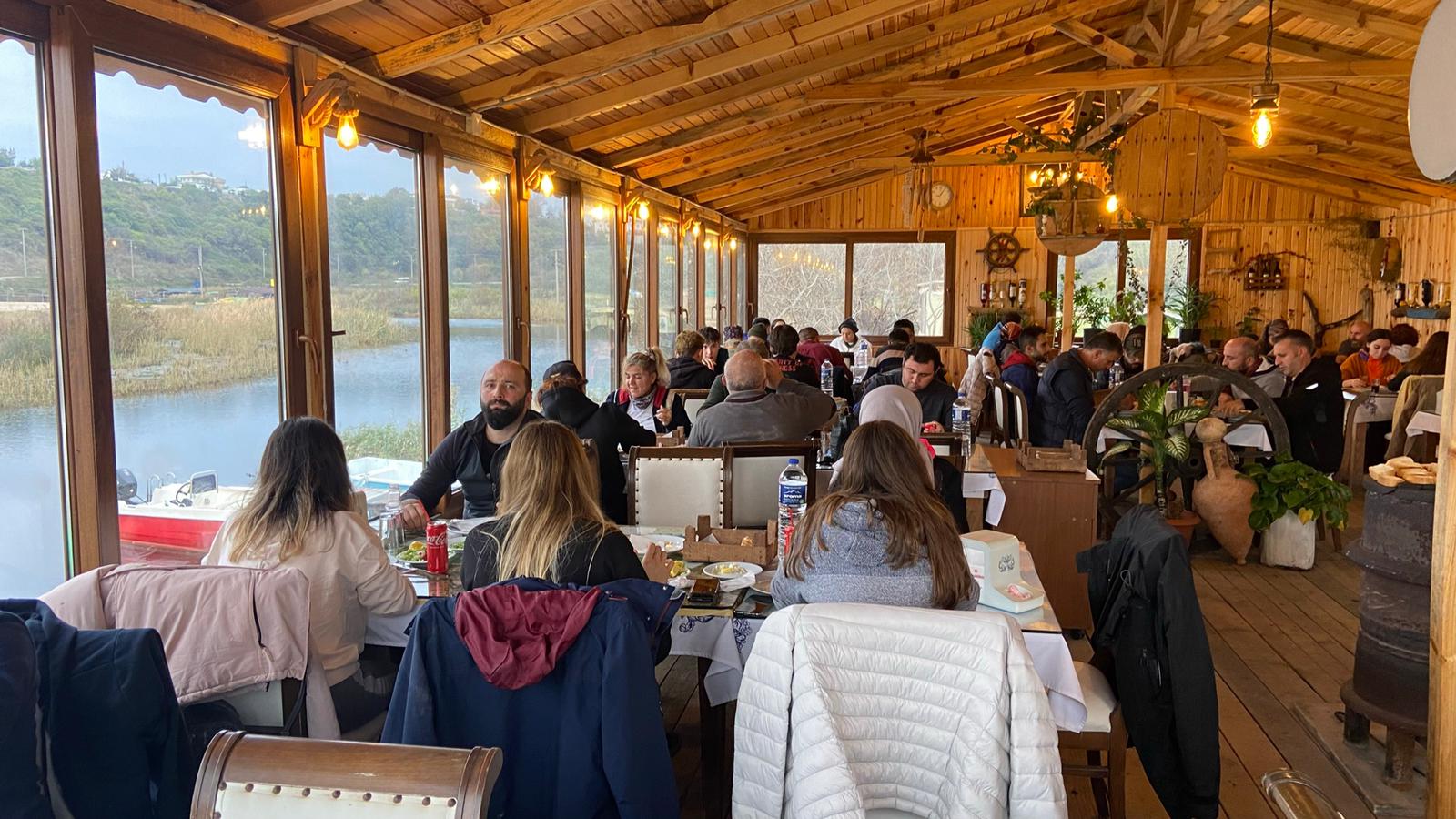 Efsane Sahil Restaurant Ve Butik Otel mekanı