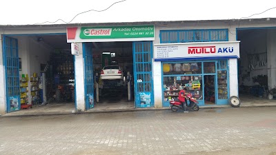 Arkadaş Oto Tamir Ve Yedek Parça Servisi - Oto Servisi