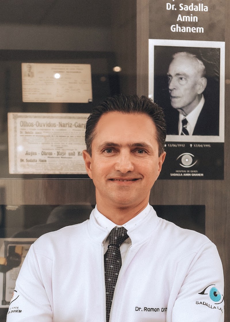 Dr Ramon Coral Ghanem - Catarata e Refrativa