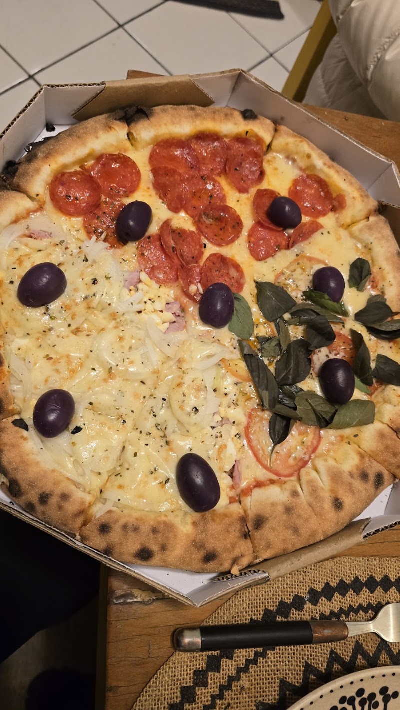 Foto de La Fortunata Pizzaria: Pizza, Esfiha, Combos, Delivery em São Paulo