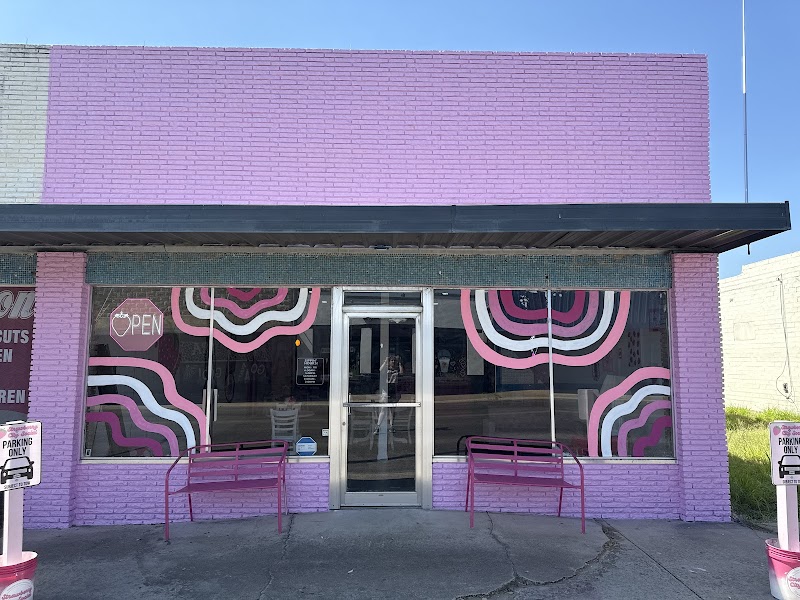 Strawberry City Social photo 1