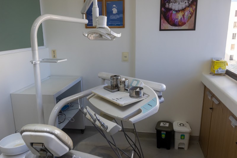 Implante Master, Clínica Odontológica na Pituba - foto 2