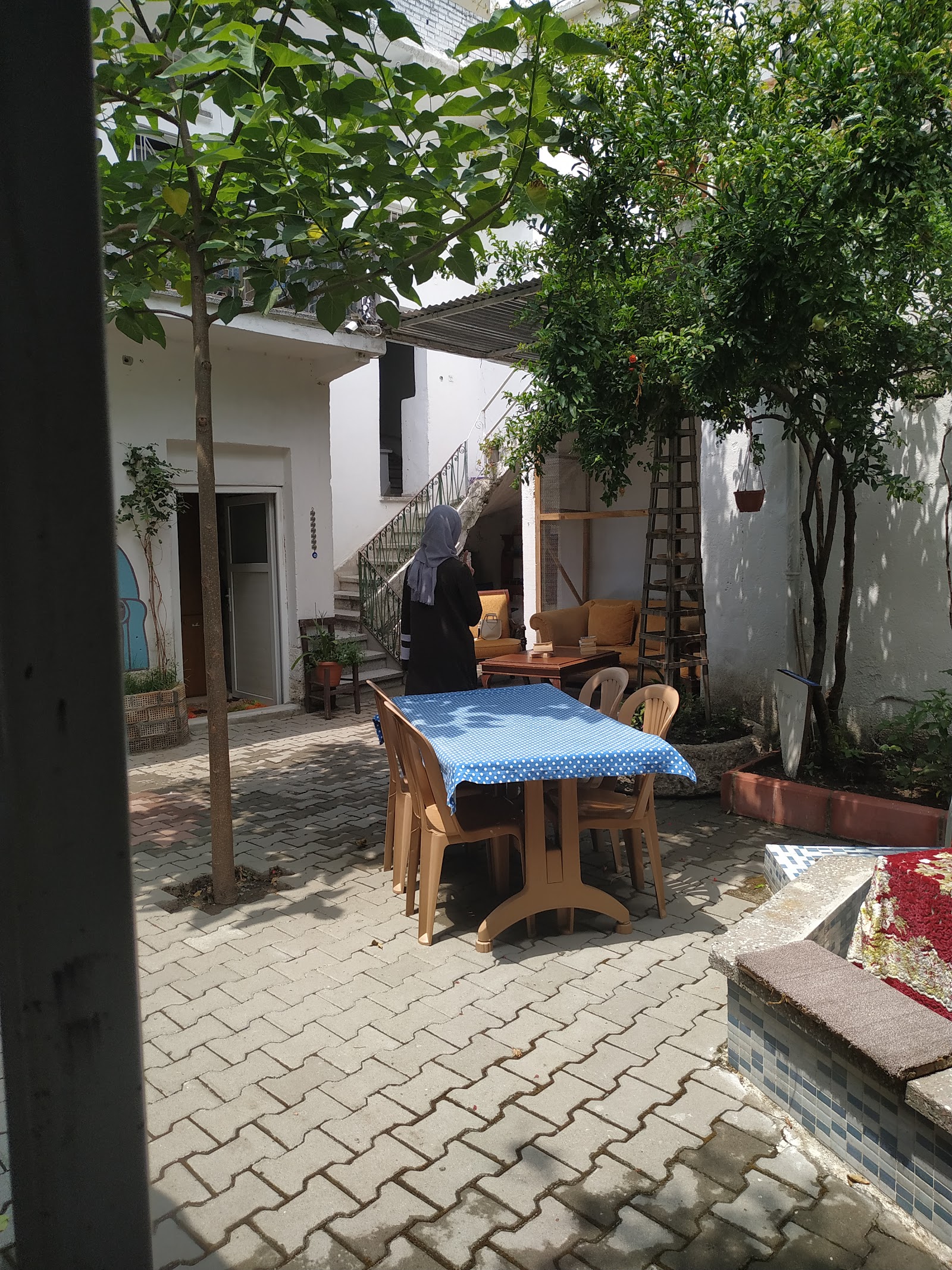 HGH Kitap Kafe ~ Osmaniye mekanı