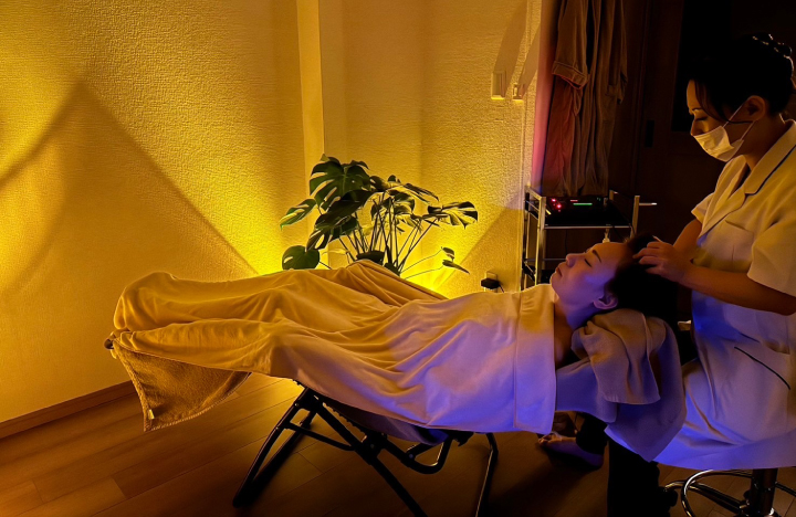 【サウナ付きマッサージ店】眼精疲労と頭のマッサージ専門店 『アタマの再起動』 大阪中崎店