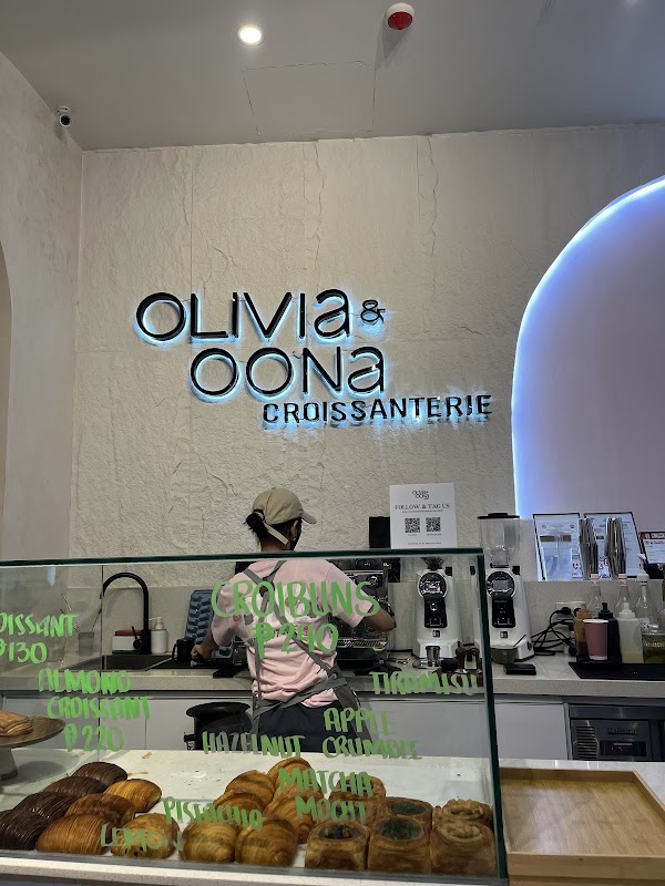 OLIVIA&OONA