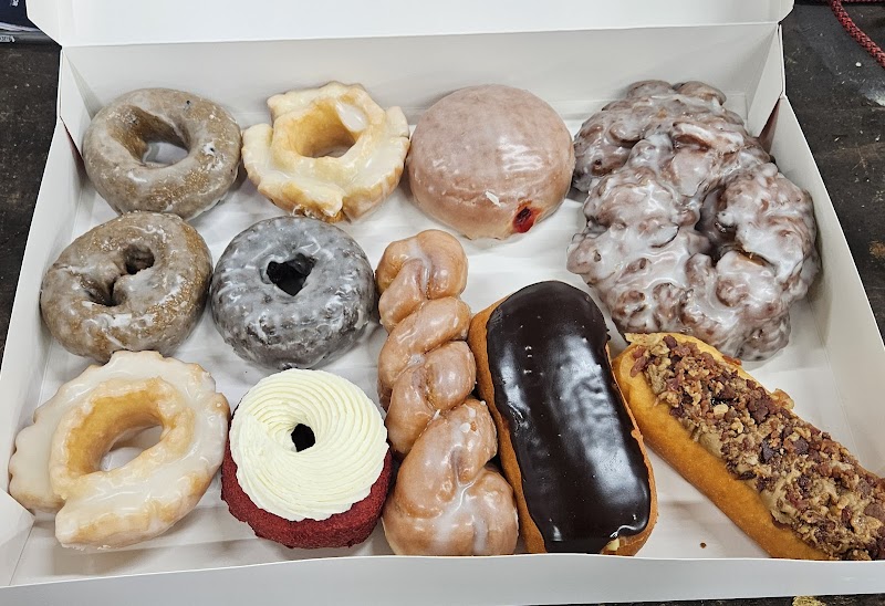 Red Coach Donuts photo 2