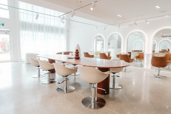 I Am Hair Dural photo 3