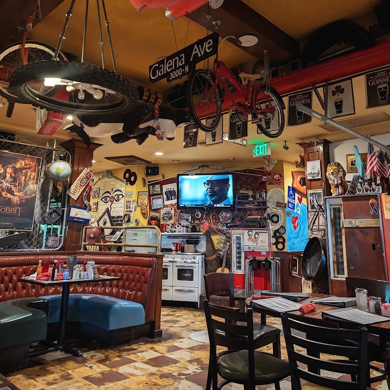 Junkyard Cafe photo 4