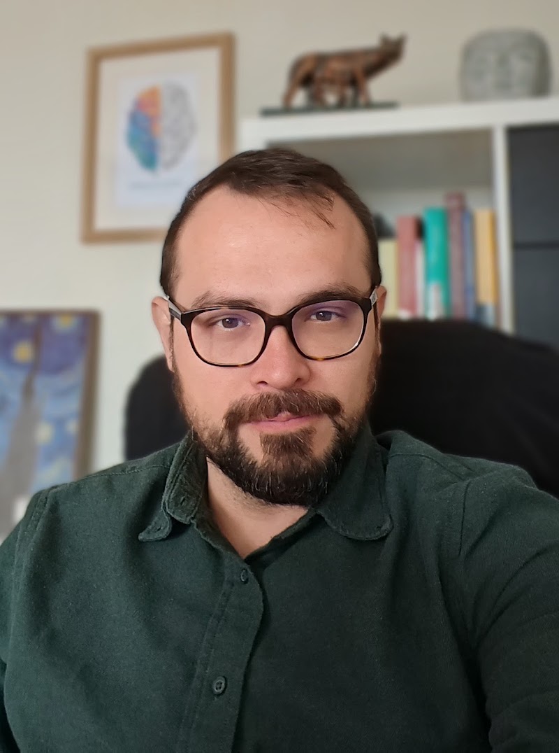 Romulo Elizardo Psiquiatra