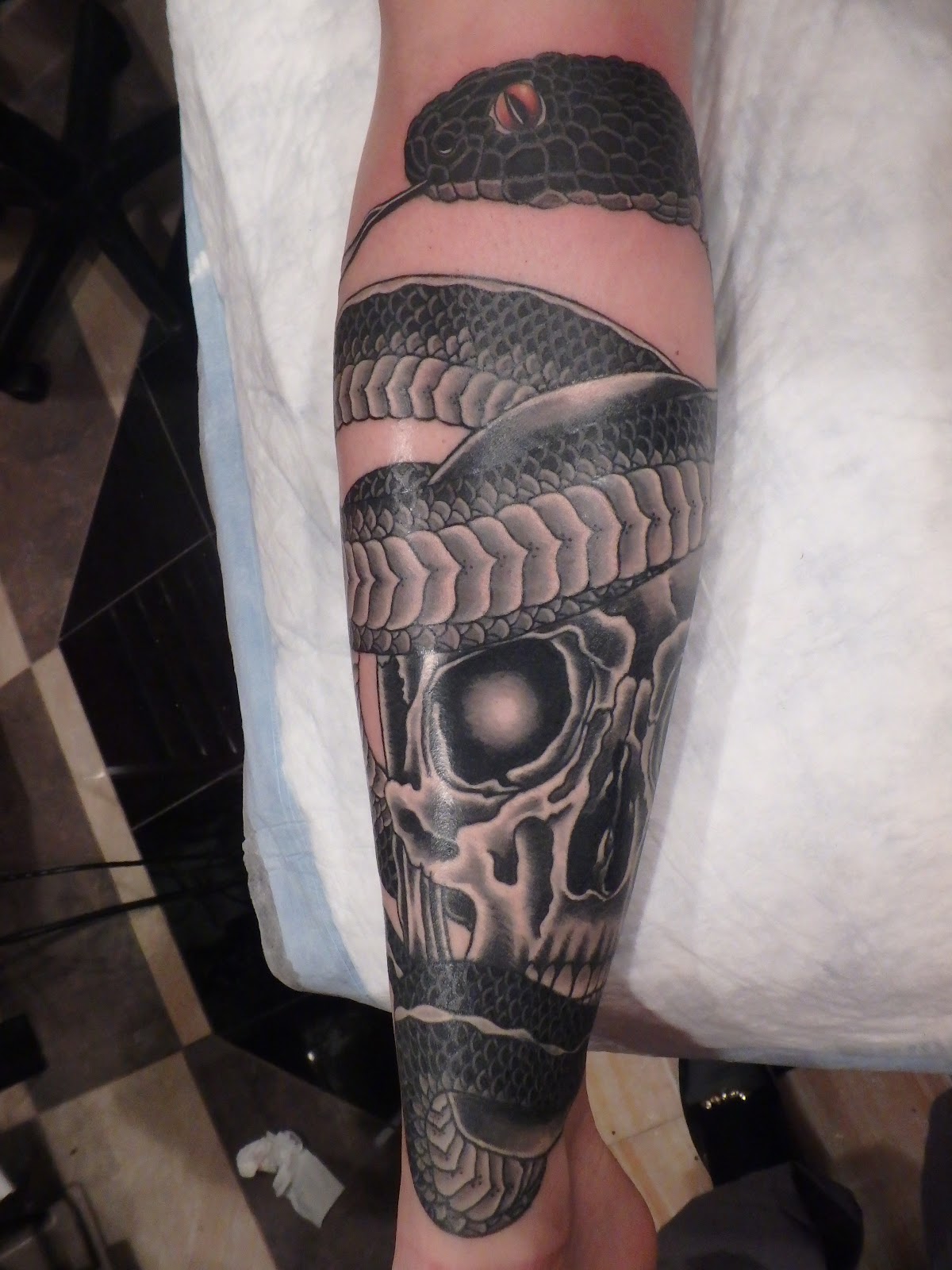 Star Tattoo tattoo work — photo 3