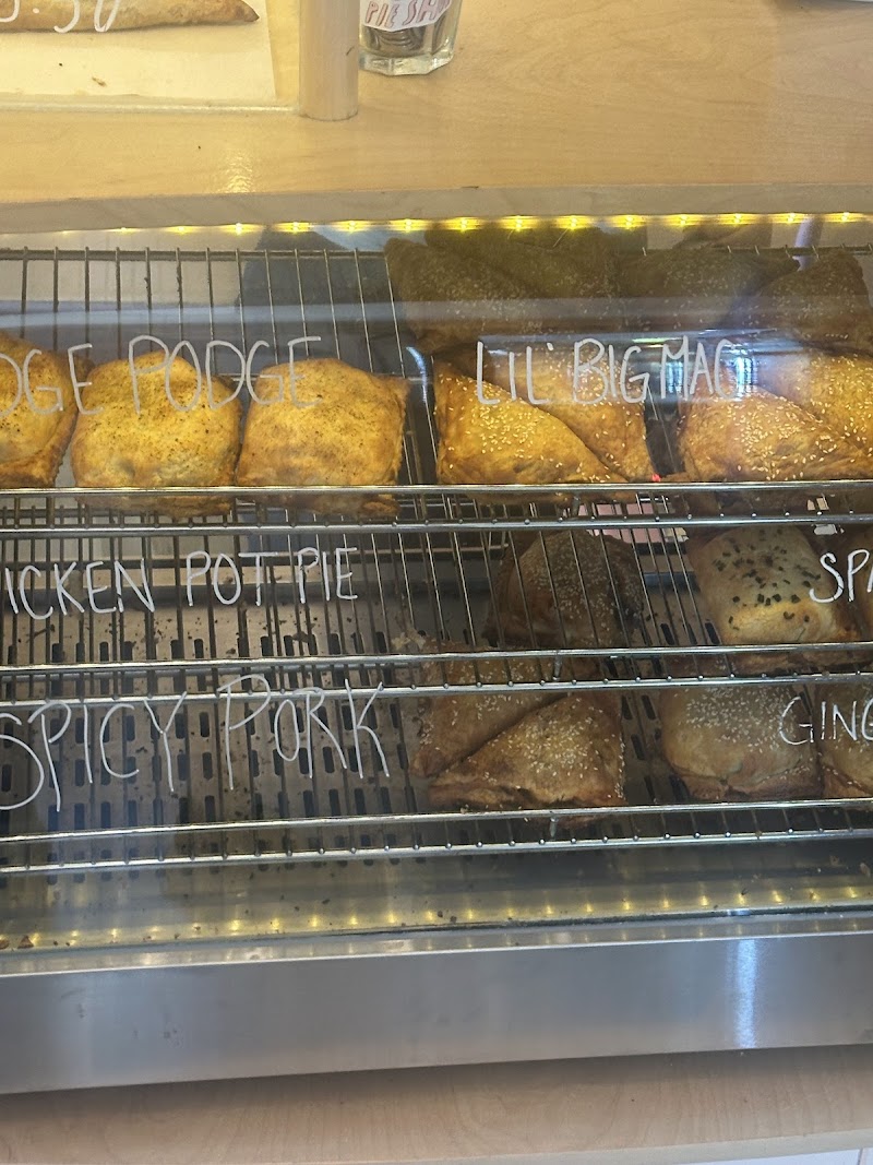 Famous Town Pie Shop photo 3