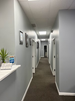 Azari Law, LLC - Car accident lawyer in Rockville