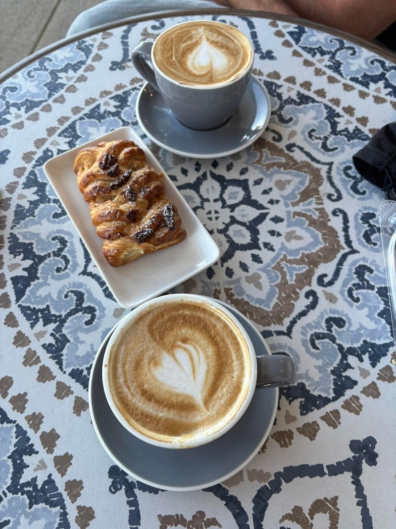 Créme de la Créme Bakery & Cafe photo 4