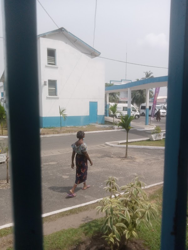 Laquintinie Hospital - Photo 8