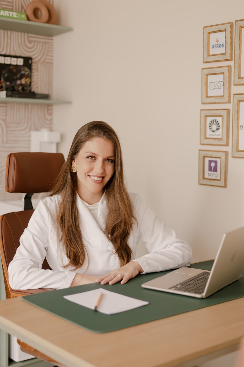 Amanda Willers | Odontologia Restauradora - foto 2