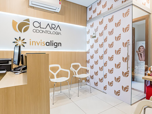 Clara Odontologia | Implantes | Dentista | Lourdes, Belo Horizonte - MG - foto 2