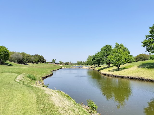 G7 Country Club - Photo 1