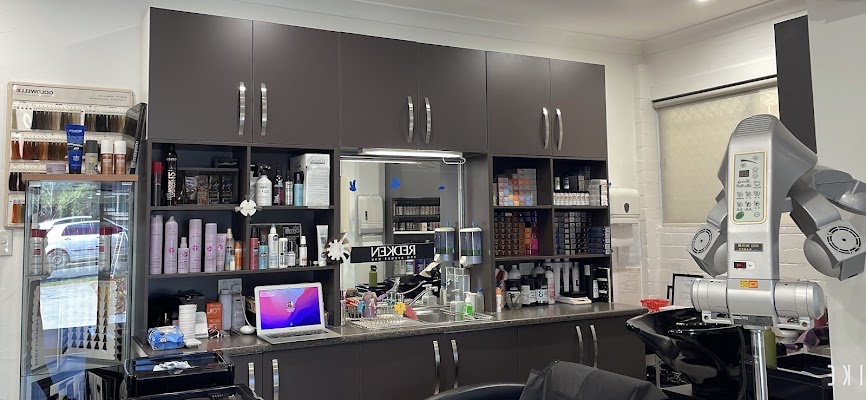 Me & U Hair( booking essential ) photo 2