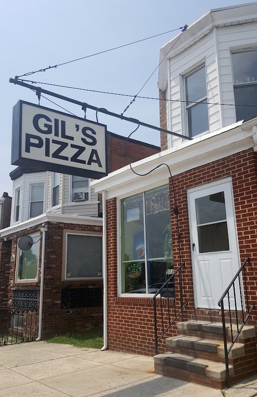 Gil's Pizza photo 1