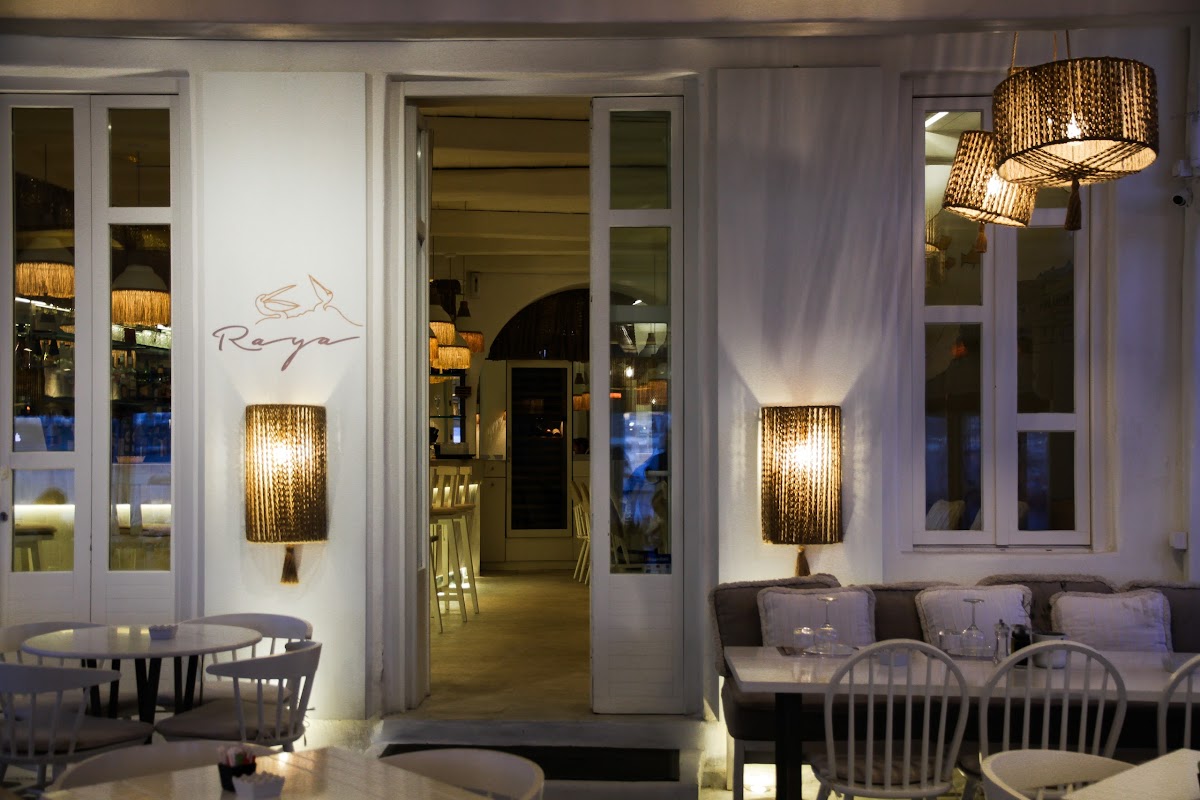 Raya Restaurant in mykonos
