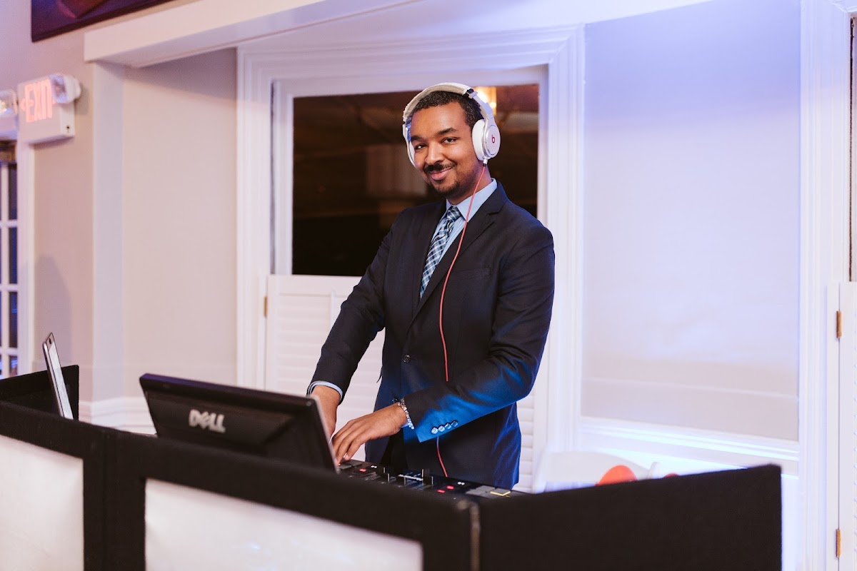 Disc Jockey Boston: Google Places image 2