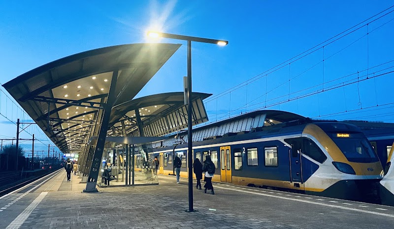 Station Rotterdam Lombardijen