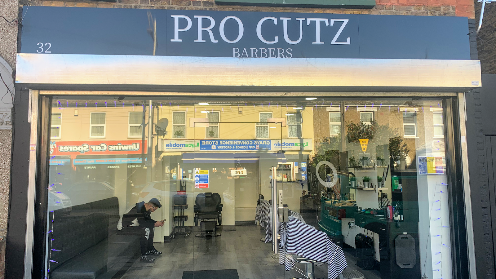 Pro Cutz Barber Shop